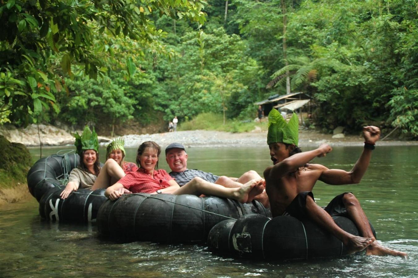 Thejungleguide - Lodges & Treks Букит Лаванг Екстериор снимка